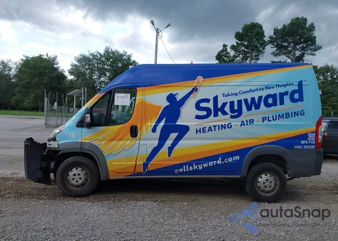 2018 Ram Promaster 2500 High Roof 136 Wb z USA, uszkodzony, nr VIN 3C6TRVCGXJE138945